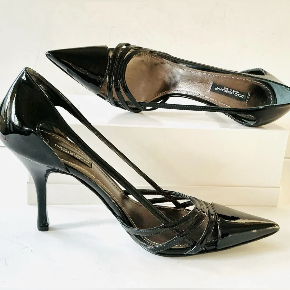 Dolce & Gabbana black patent heels 38